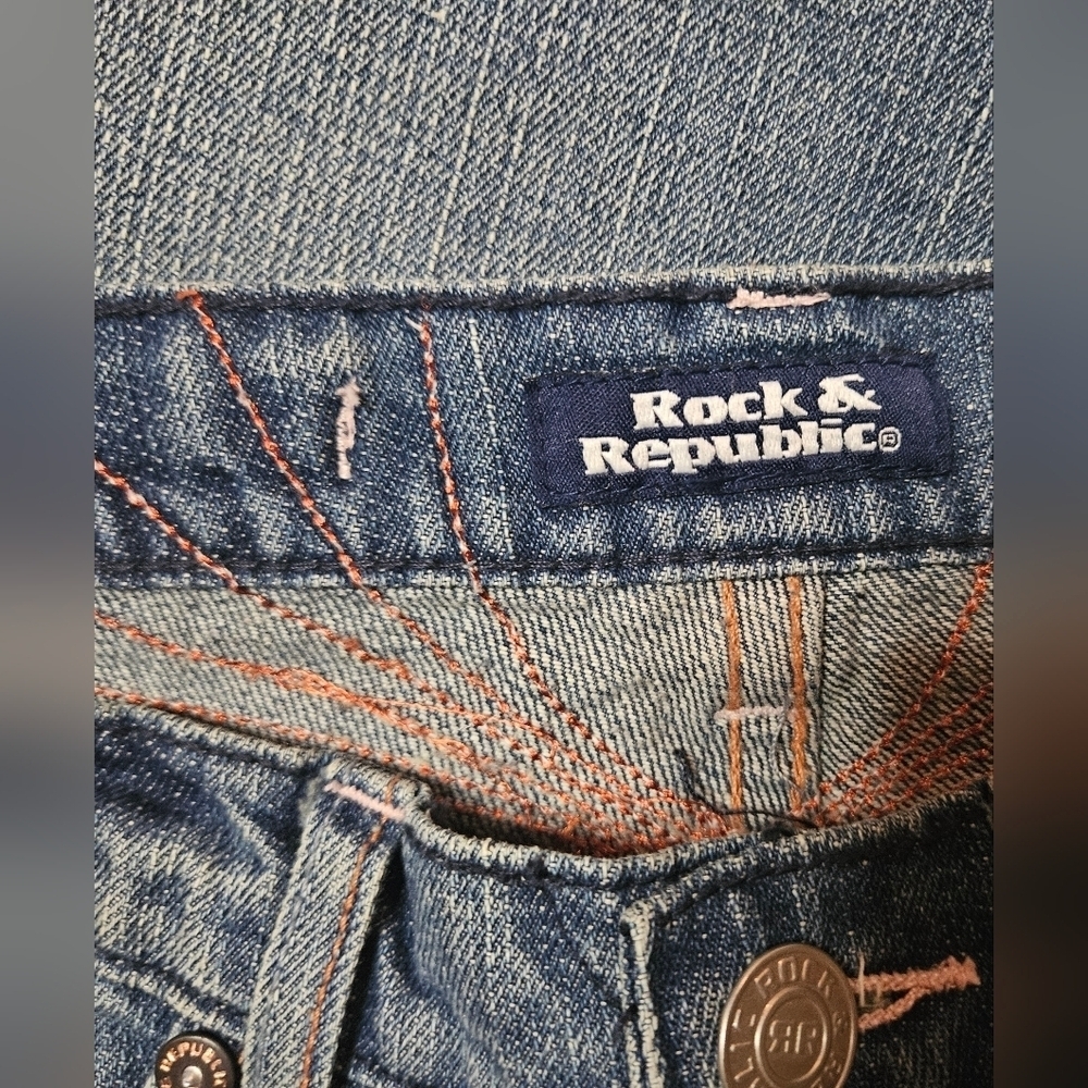 Rock & Republic Classic Vintage Wash Flared Jeans (NWOT) - Picture 8 of 10